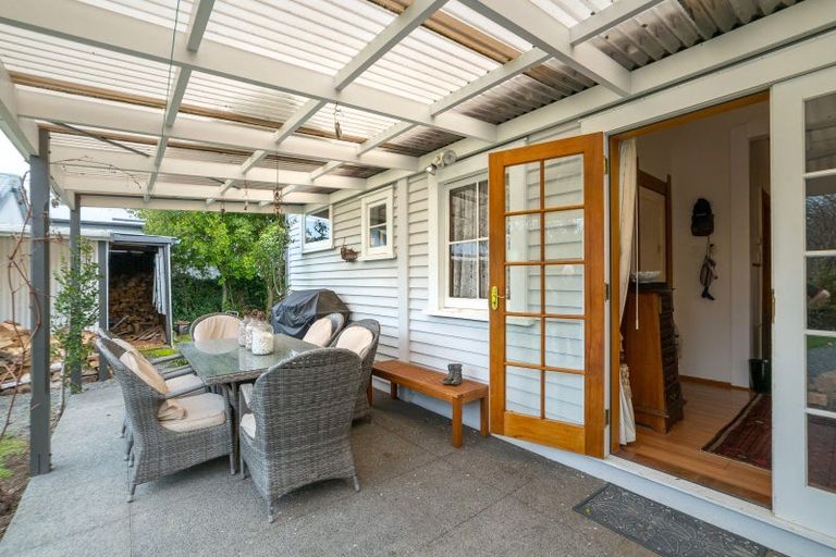 Photo of property in 44 Victoria Street, Carterton, 5713