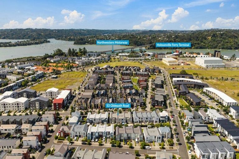 Photo of property in 53 Glidepath Road, Hobsonville, Auckland, 0616