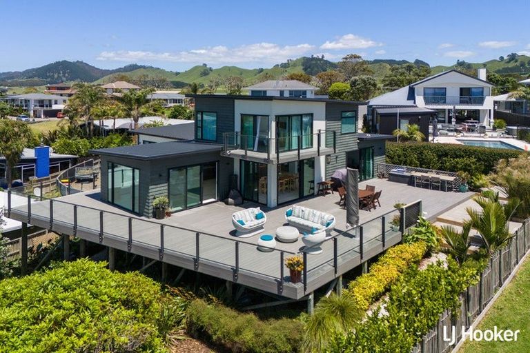 Photo of property in 39b The Crescent, Waihi Beach, 3611