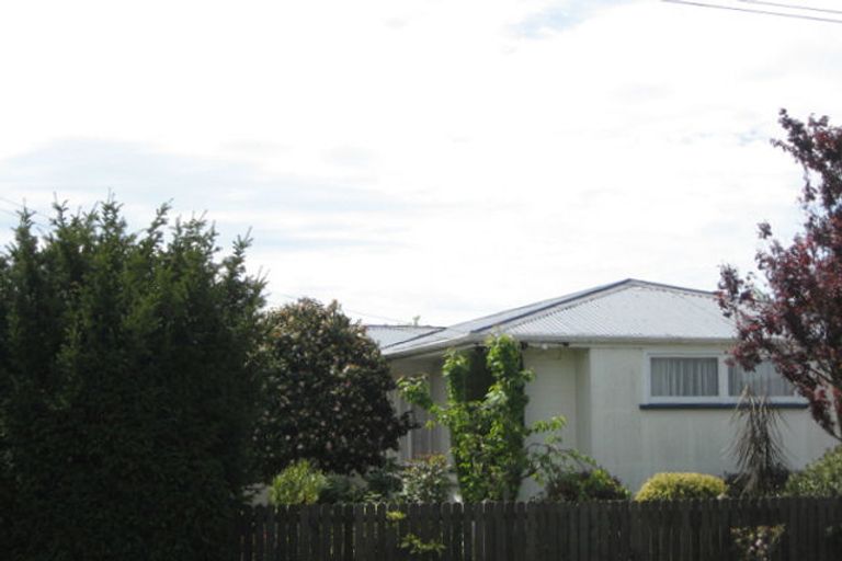 Photo of property in 71 Daniels Road, Redwood, Christchurch, 8051