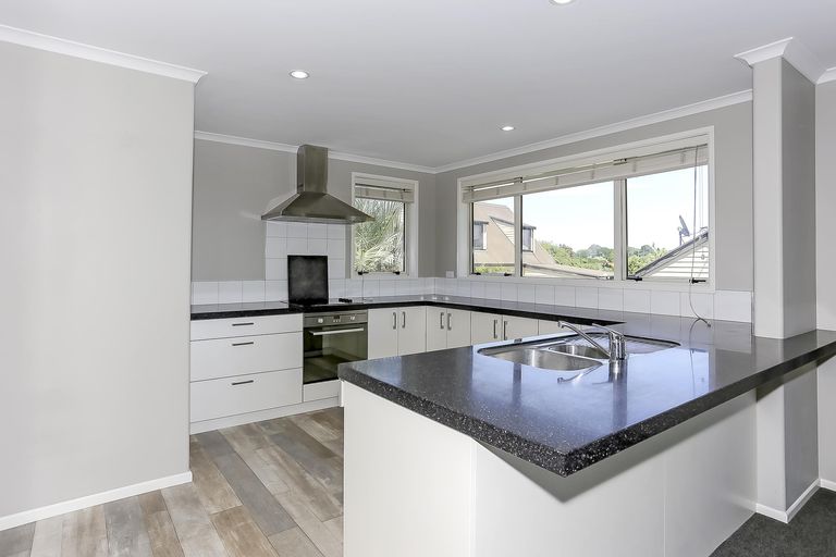 Photo of property in 75b James Cook Drive, Welcome Bay, Tauranga, 3112