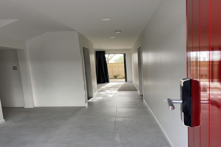 Photo of property in 7 Kereru Street, Two Mile Bay, Taupo, 3330