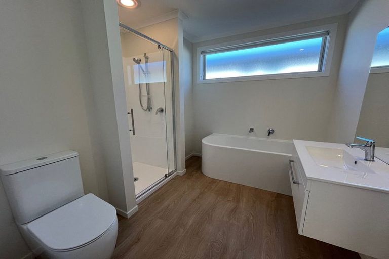 Photo of property in 56 Empire Crescent, Papamoa, 3118