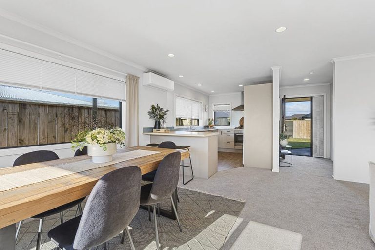 Photo of property in 11 Wilton Street, Westown, New Plymouth, 4310