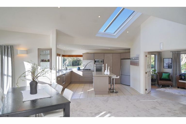 Photo of property in 38 Johns Road, Belfast, Christchurch, 8051