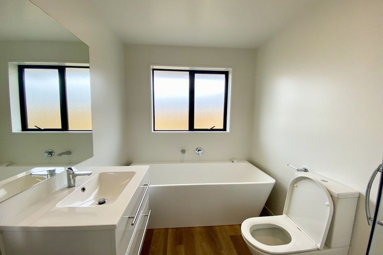 Photo of property in 92 Lady Isaac Drive, Rolleston, 7615