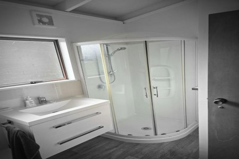 Photo of property in 17 Handley Place, Onerahi, Whangarei, 0110