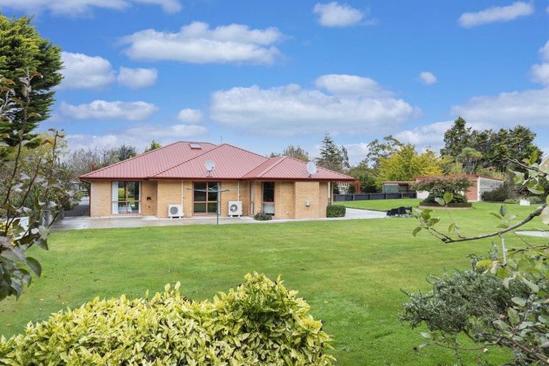 Photo of property in 20 Allin Drive, Waikuku Beach, 7402