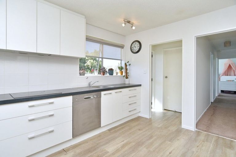 Photo of property in 27 Parkhouse Drive, Rangiora, 7400