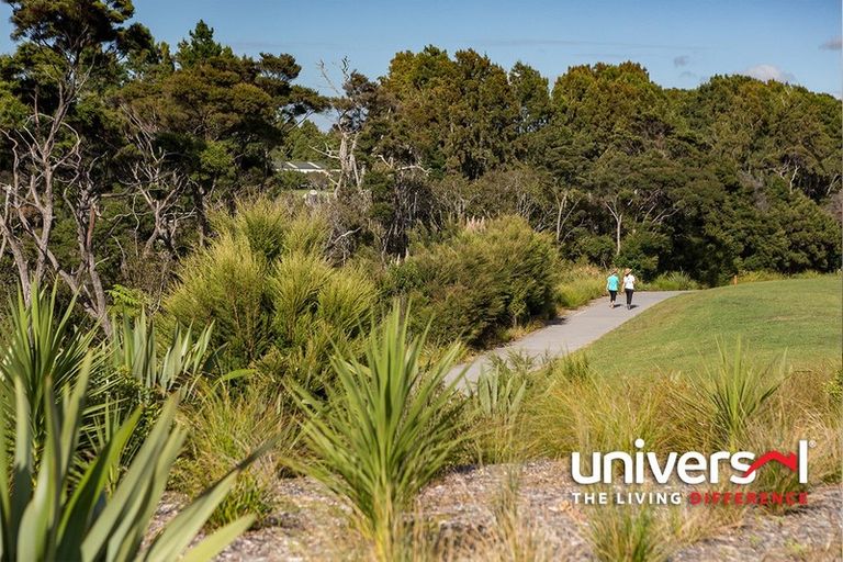 Photo of property in 7 Te Aho Matua Road, Hobsonville, Auckland, 0616