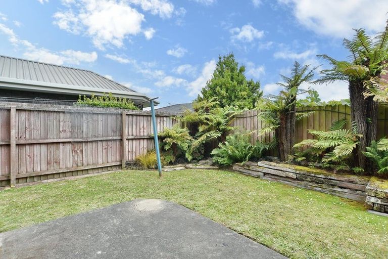 Photo of property in 1/49a Regency Crescent, Redwood, Christchurch, 8051