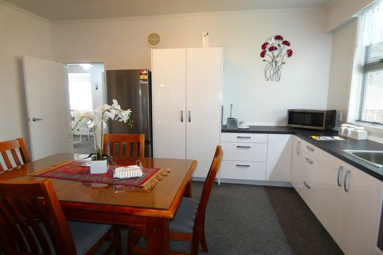 Photo of property in 22 Roebuck Street, Westport, 7825