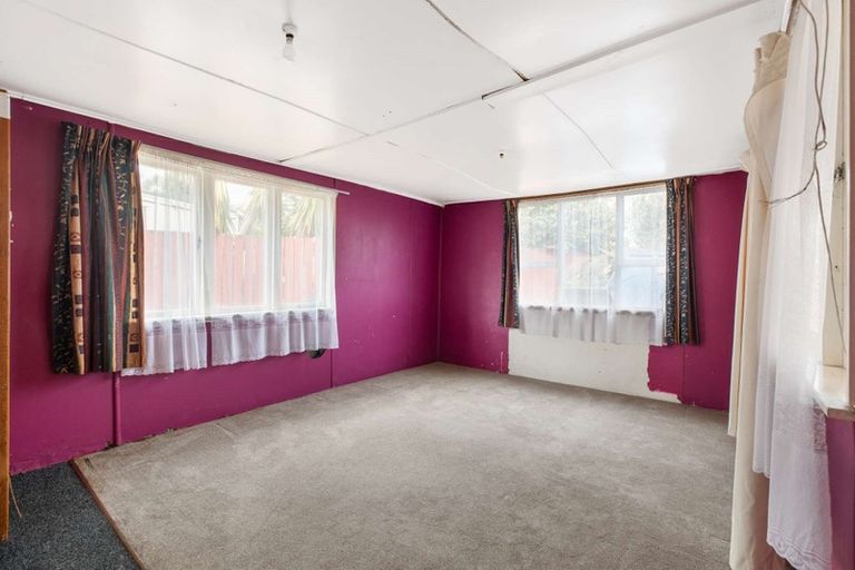 Photo of property in 11a Hill Crescent, Papakura, 2110