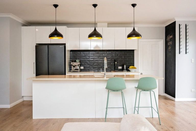 Photo of property in 10 Hall Street, Napier South, Napier, 4110