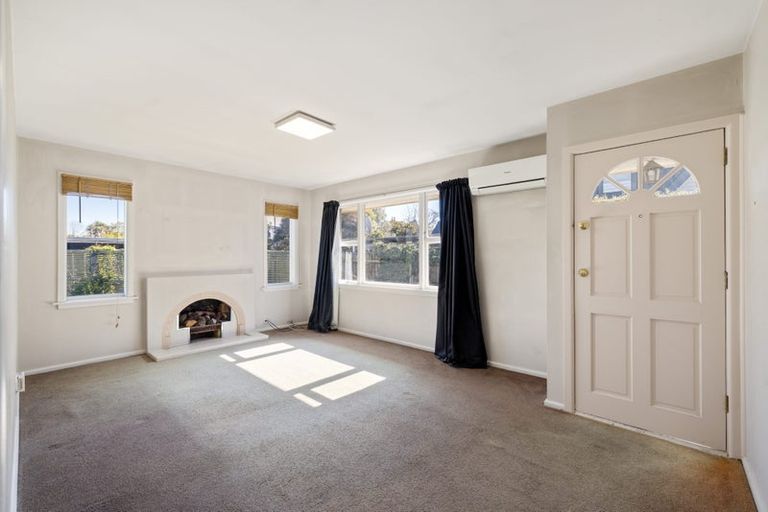 Photo of property in 49 Bretts Road, St Albans, Christchurch, 8052