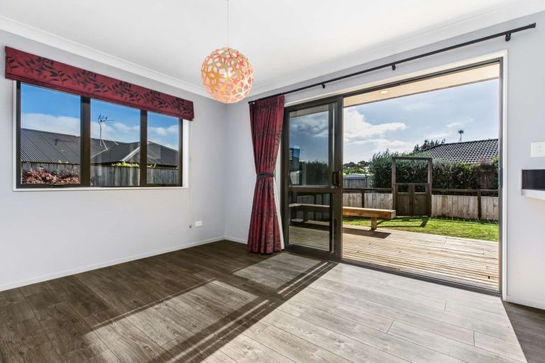 Photo of property in 3 Margaret Place, Waiuku, 2123