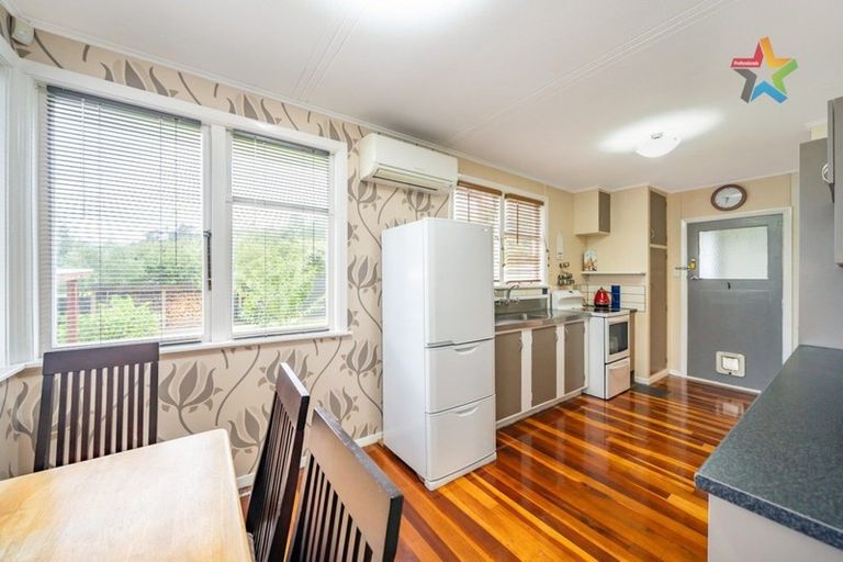 Photo of property in 5 Kowhai Street, Wainuiomata, Lower Hutt, 5014