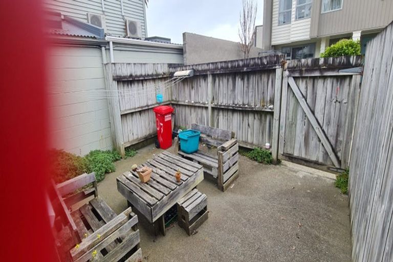 Photo of property in 37 Rintoul Street, Newtown, Wellington, 6021