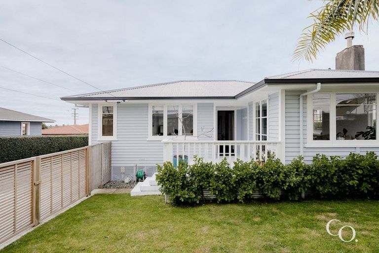 Photo of property in 9 Charles Street, Bellevue, Tauranga, 3110