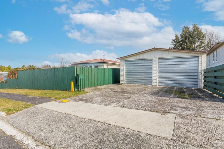 Photo of property in 14 George Place, Tokoroa, 3420