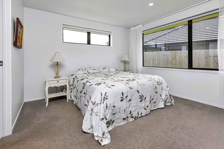 Photo of property in 1 Te Akau Place, One Tree Point, 0118