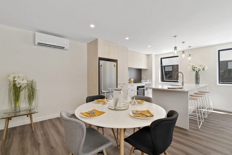Photo of property in 2/2 Barry Avenue, Cromwell, 9310
