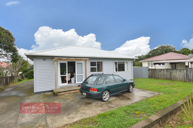 Photo of property in 7 Pukemiro Road, Te Kamo, Whangarei, 0112