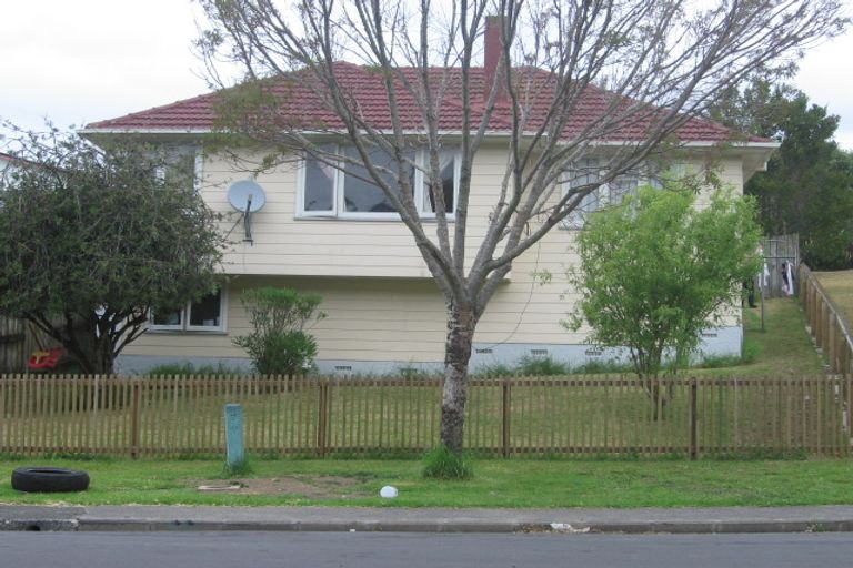 Photo of property in 1/16 Kaka Street, Northcote, Auckland, 0627