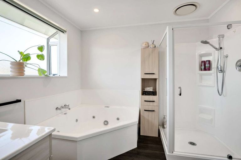 Photo of property in 23 Charles Street, Weston, Oamaru, 9401