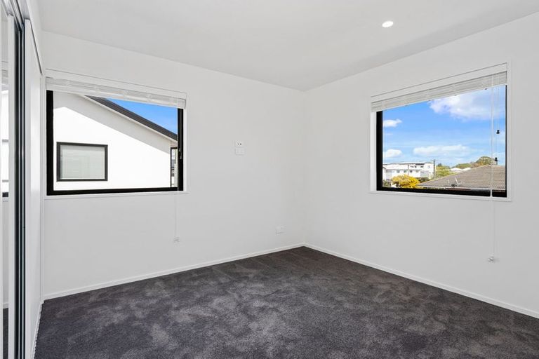 Photo of property in 3/39 Heywood Terrace, Richmond, Christchurch, 8013