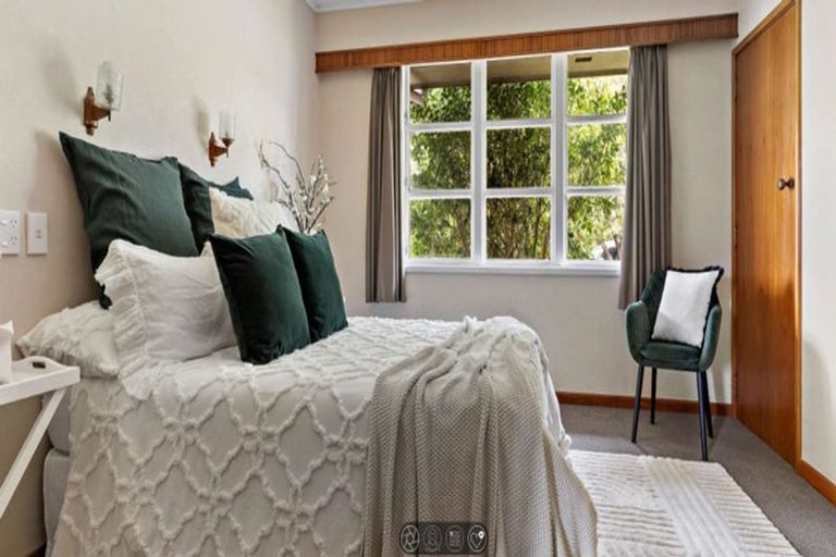 Photo of property in 32 Cambridge Terrace, Masterton, 5810