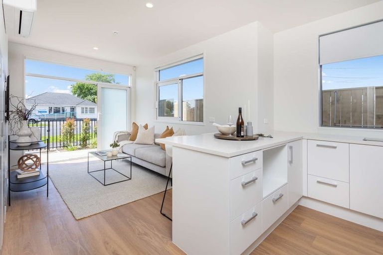 Photo of property in 588a Te Atatu Road, Te Atatu Peninsula, Auckland, 0610