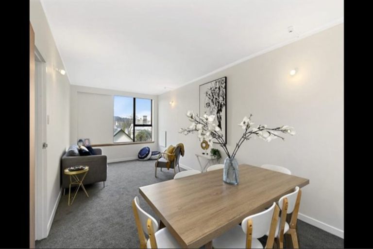 Photo of property in Hobson Court Flats, 27/70u Hobson Street, Thorndon, Wellington, 6011