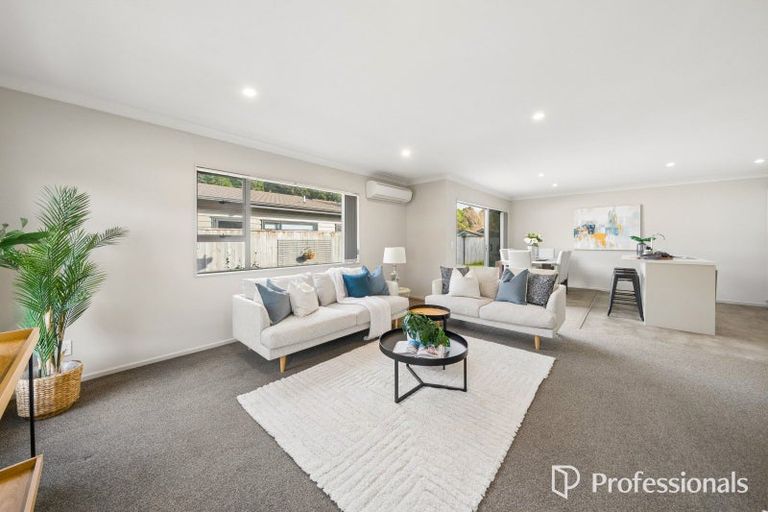 Photo of property in 16 Poppy Watts Grove, Stokes Valley, Lower Hutt, 5019