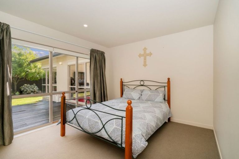 Photo of property in 14 Heritage Close, Whitianga, 3510