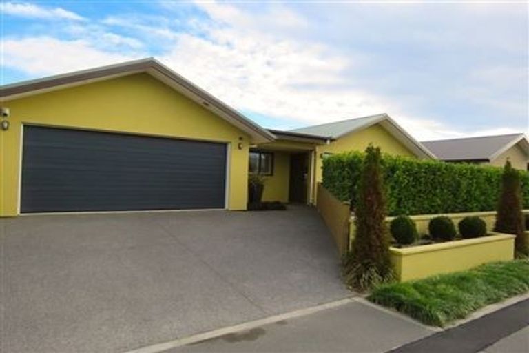 Photo of property in 6a Birchwood Close, Prebbleton, 7604