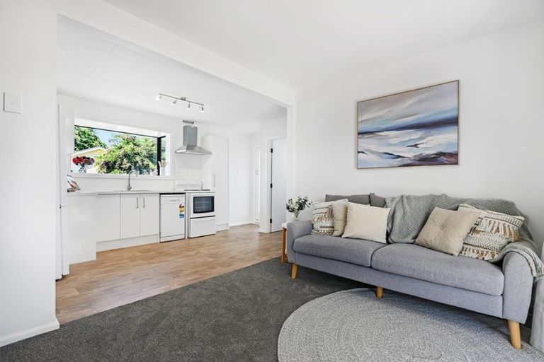 Photo of property in 1/279 Main South Road, Hornby, Christchurch, 8042