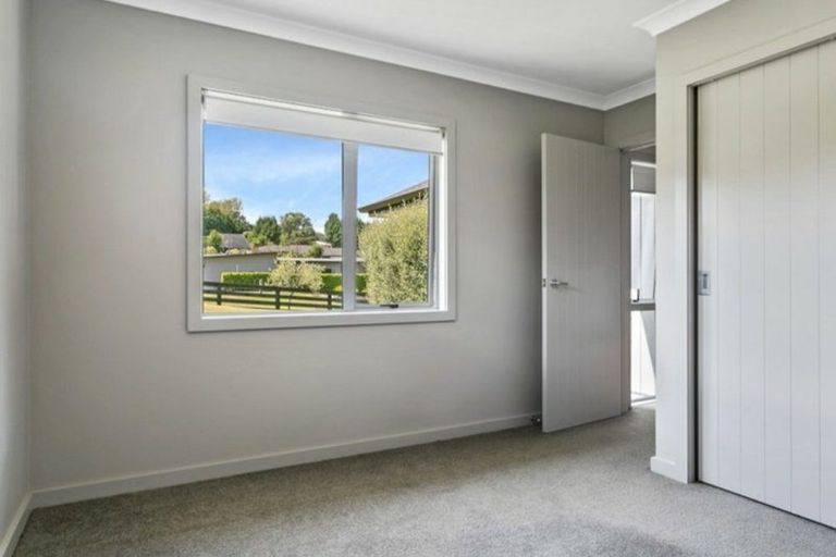 Photo of property in 7 Loch Views Road, Acacia Bay, Taupo, 3385