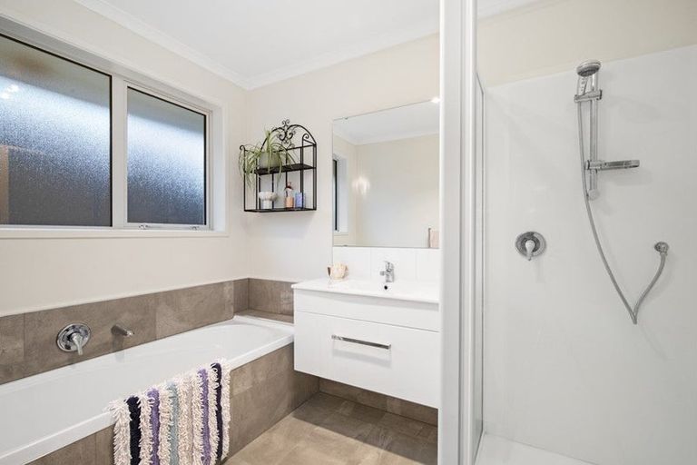 Photo of property in 11 Awanui Avenue, Te Kauwhata, 3710