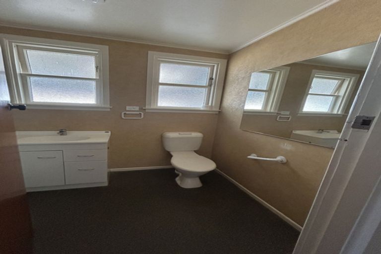 Photo of property in 6 Ida Street, Lumsden, 9730