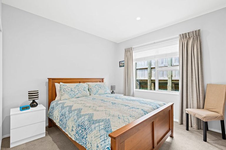 Photo of property in 32 Fairwater Road, Warkworth, 0910