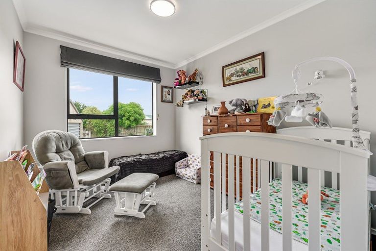 Photo of property in 3a Lloyd Drive, Nawton, Hamilton, 3200