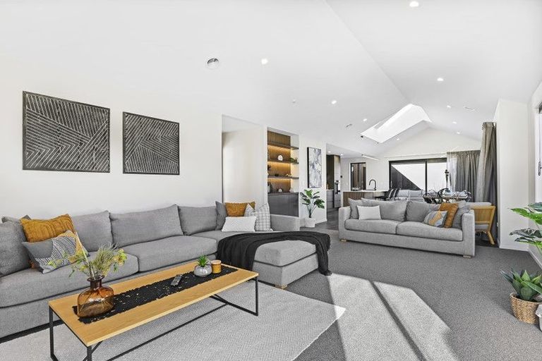 Photo of property in 32 Arohaina Avenue, Karaka, Papakura, 2124