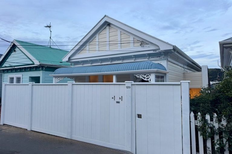 Photo of property in 129 Wallace Street, Mount Cook, Wellington, 6021