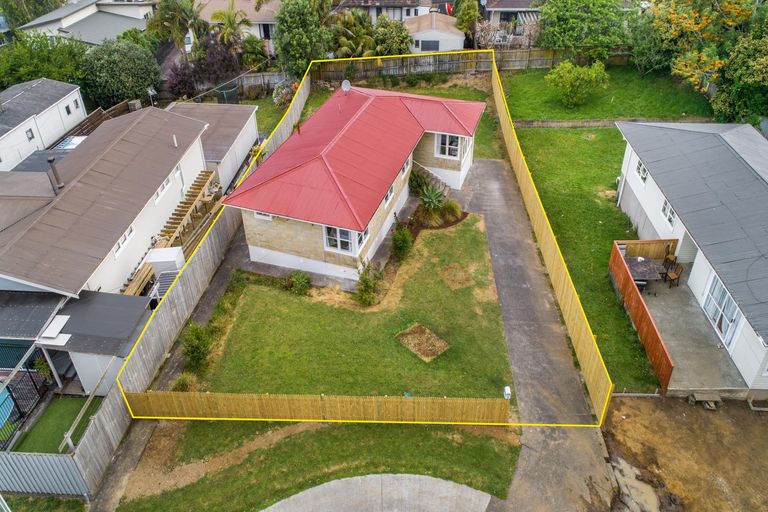 Photo of property in 10 Olive Street, Manurewa, Auckland, 2102