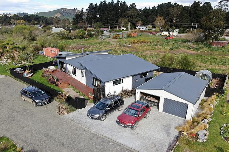 Photo of property in 10f Brown Street, Waikouaiti, 9510