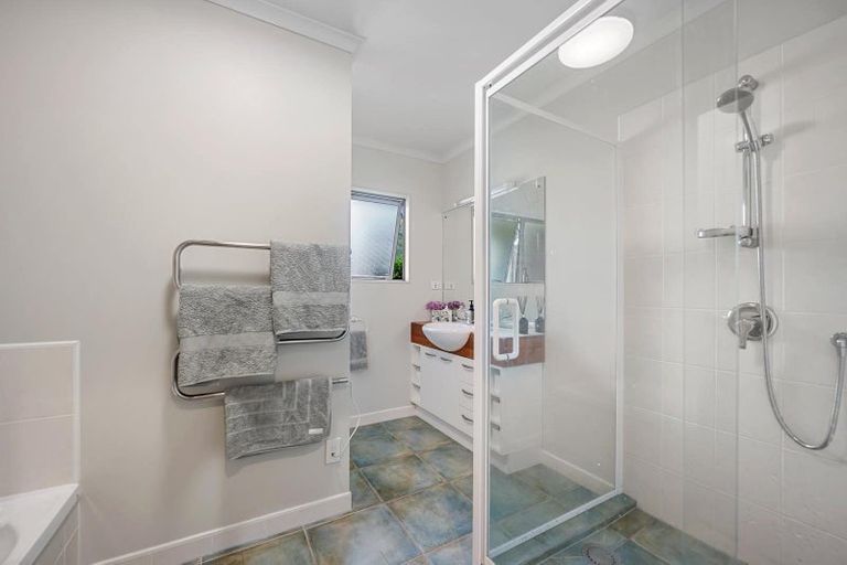 Photo of property in 19 Valley Road, Waitoki, Kaukapakapa, 0871