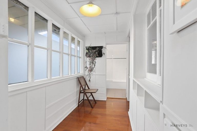 Photo of property in 1/23 Islington Avenue, New Lynn, Auckland, 0600