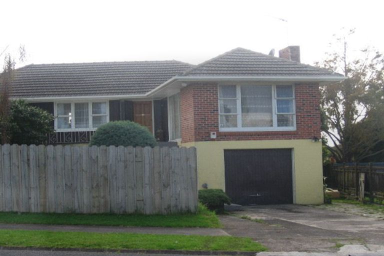Photo of property in 23 The Boulevard, Sunnyhills, Auckland, 2010