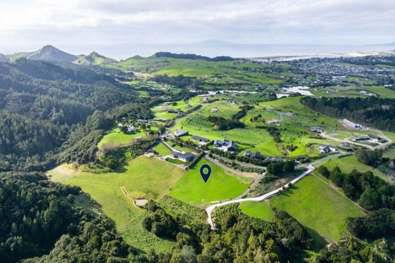 Photo of property in 126 Robert Hastie Drive, Mangawhai, 0573